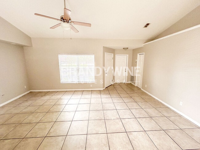 Building Photo - 10419 Reagans Run Dr