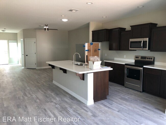 Building Photo - 3 br, 2 bath House - 344 E Orchid St