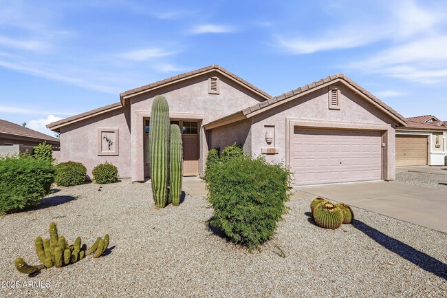 Building Photo - 4626 E Thorn Tree Dr