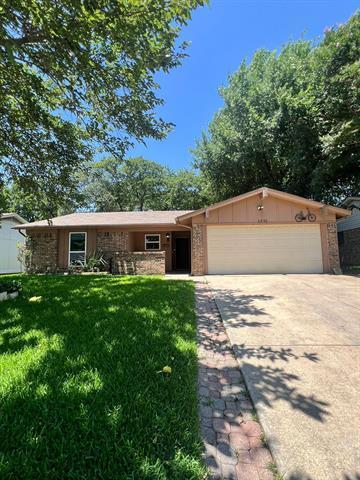 Primary Photo - 2205 Laurel Oaks Dr