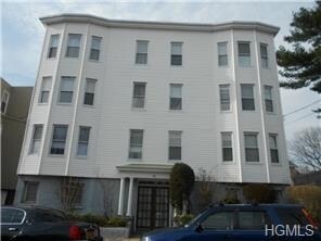 Building Photo - 42 Spruce St