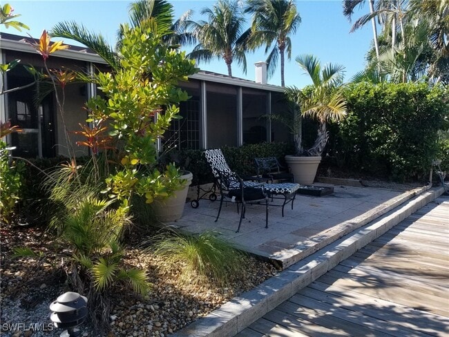 Building Photo - 1475 Curlew Ave