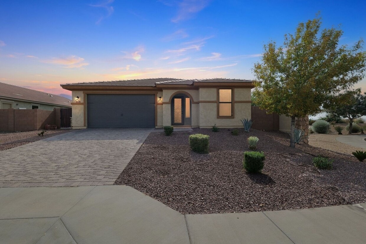 Primary Photo - Spacious 4BR House in Goodyear