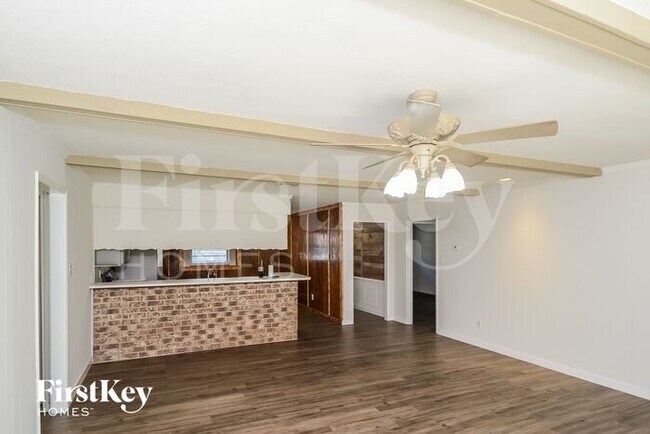 Foto del edificio - 3207 Haydee Rd