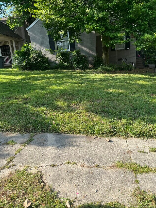 Foto principal - 2020 Courtland Pl