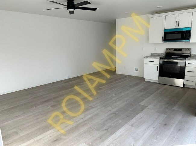 Foto del edificio - Brand-New 4 Bed, 2 Bath Duplex for Rent in Jerome!