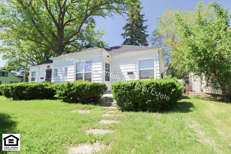 Primary Photo - 1603 E Rudisill Blvd