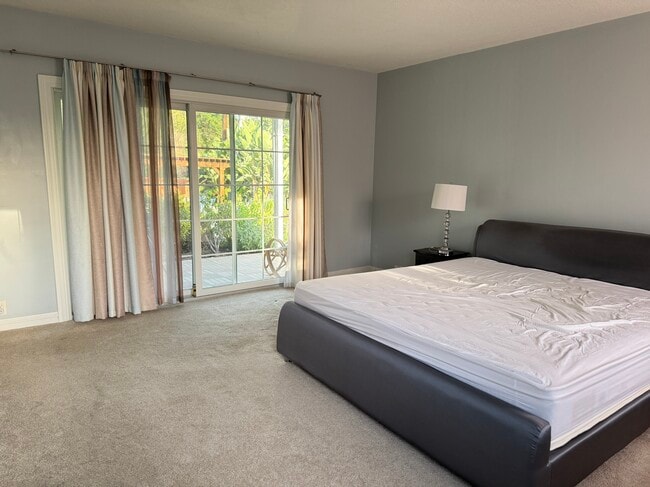 Building Photo - 8108 San Lucas Dr