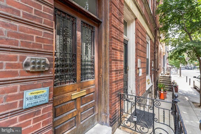 Foto del edificio - 2019 Locust St