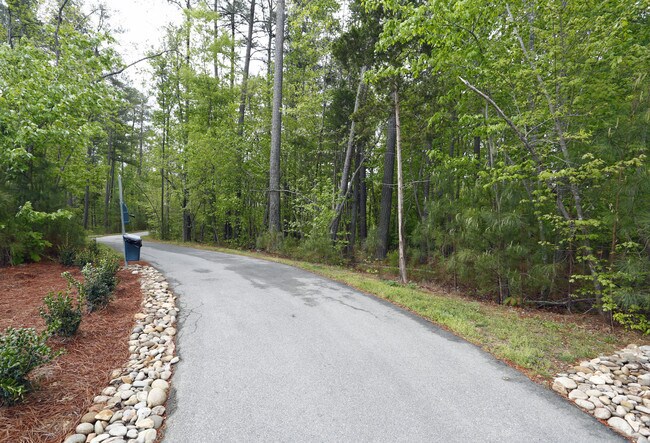 Senderos para caminar - The Townhomes at Chapel Watch Village