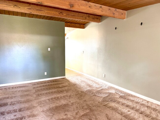 Building Photo - 21521 73rd Pl W