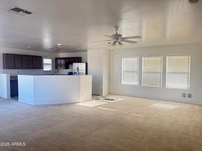 Building Photo - 18363 N Betty Ct