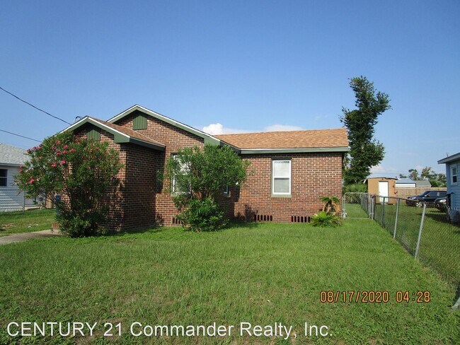 Building Photo - 1 br, 1 bath House - 226 N East Ave