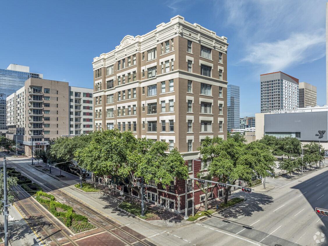 1700 Main St - Primary - Beaconsfield Condos