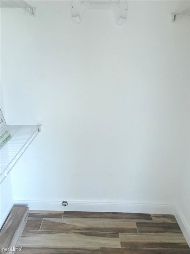 Foto del edificio - 924 SE 2nd St
