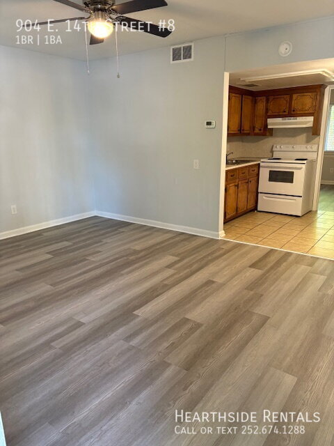 Foto del edificio - 904 E 14th St