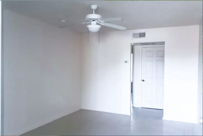 Foto del edificio - 1205 Murray St