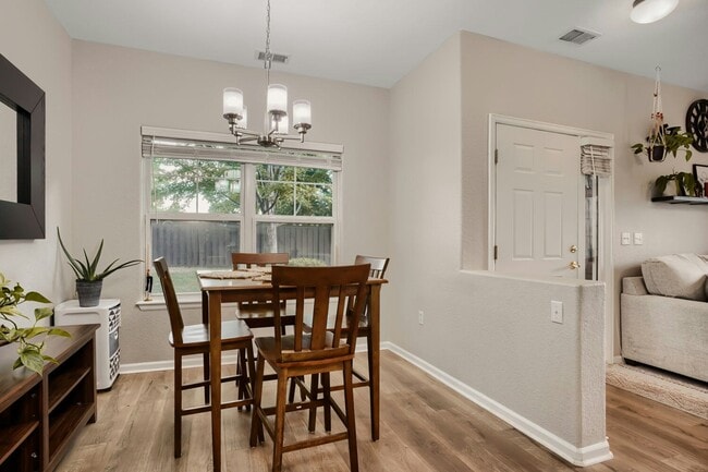 Photo - 3580 Boulder Circle Apartment
