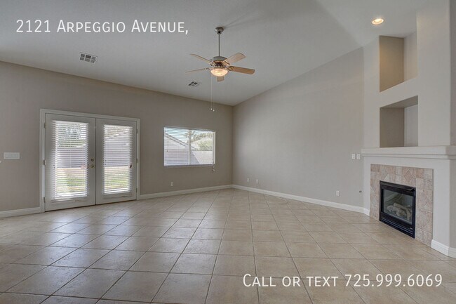 Foto del edificio - 2121 Arpeggio Ave