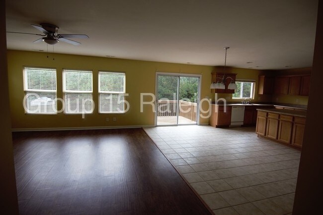 Building Photo - 229 Georgetowne Dr
