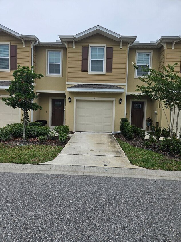 Primary Photo - 3 bedroom 2.5 Bath home in Port Orange FL