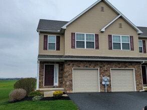 Building Photo - 134 Linda Sue Ln