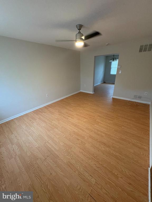 Foto del edificio - 8209 Stewarton Ct