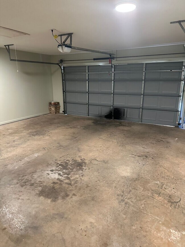 Building Photo - 3 bed/2 bath home in North Florence