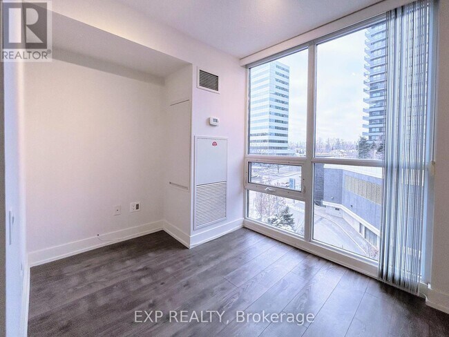 Building Photo - 23-523 Sheppard Ave E