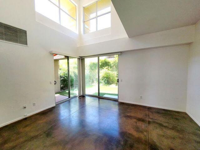Foto del edificio - 3545 Sunburst Blvd