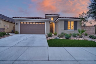 Building Photo - 43930 Arancia Way