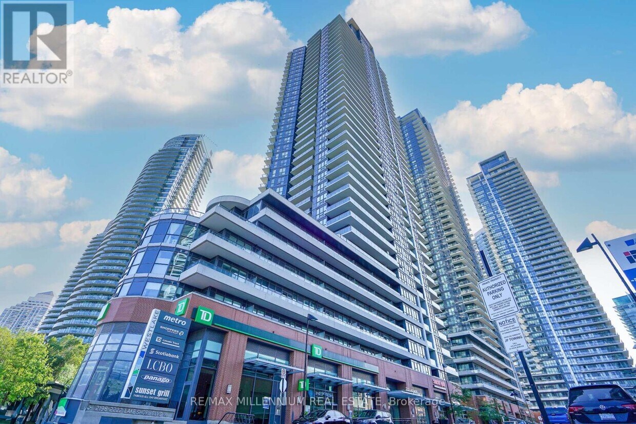 Photo principale - 2212-2212 Lake Shore Blvd W