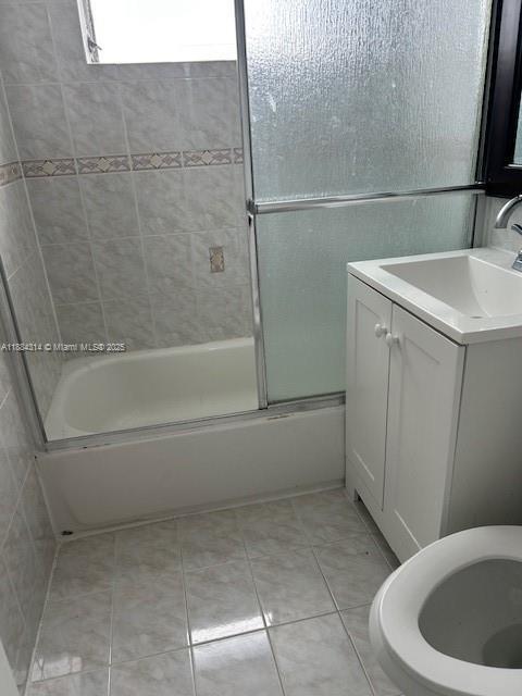 Building Photo - 107 SW 18th Ct