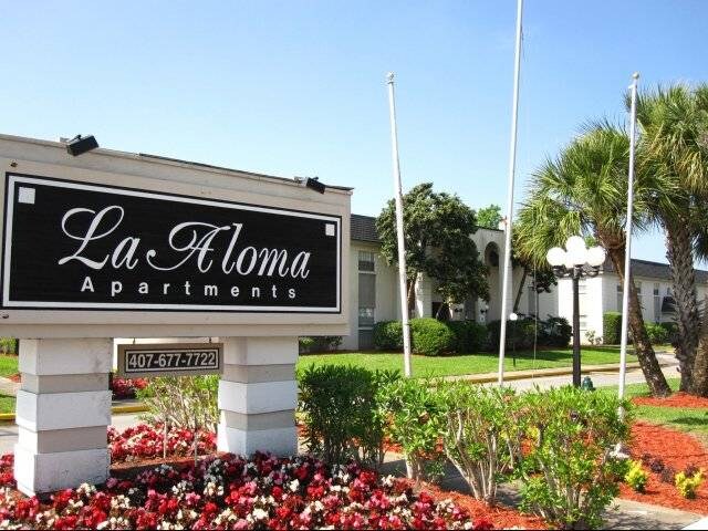 Foto principal - 3040 Aloma Ave