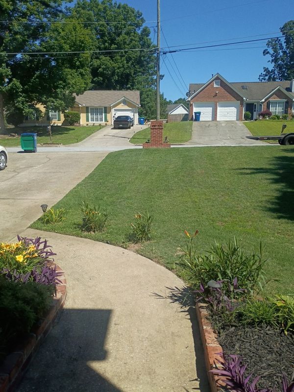 Building Photo - 6090 Emerald Pointe Cir