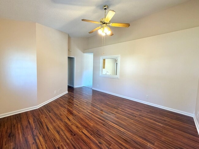 Foto del edificio - 1380 Scrub Oak Drive