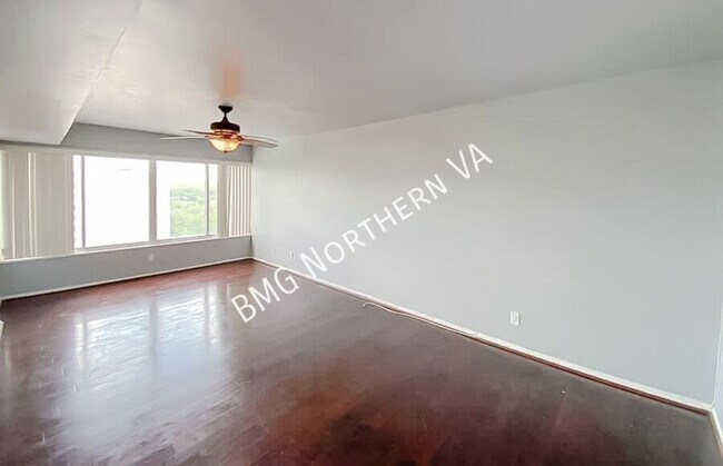 Foto del edificio - 5340 Holmes Run Pkwy