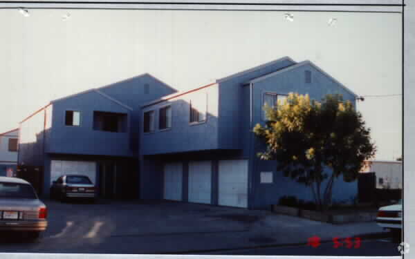 Building Photo - 8 S. 16th St.