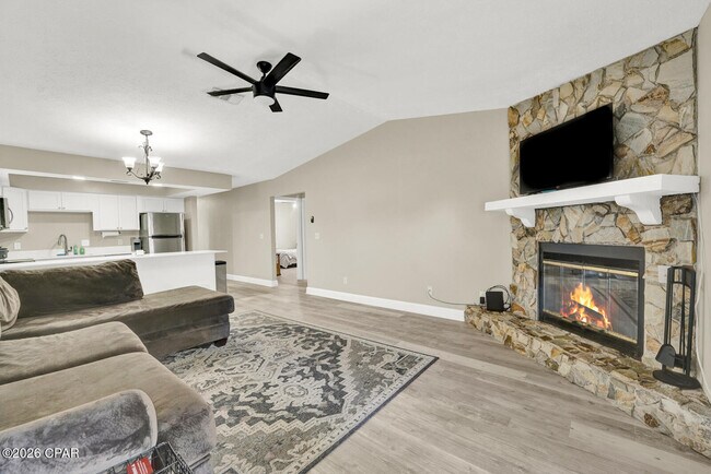 Building Photo - 5119 Marla Dr