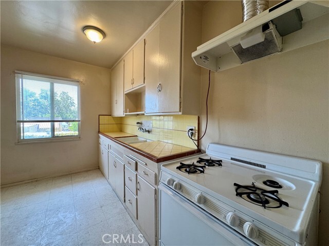 Foto del edificio - 516 E Lomita Ave