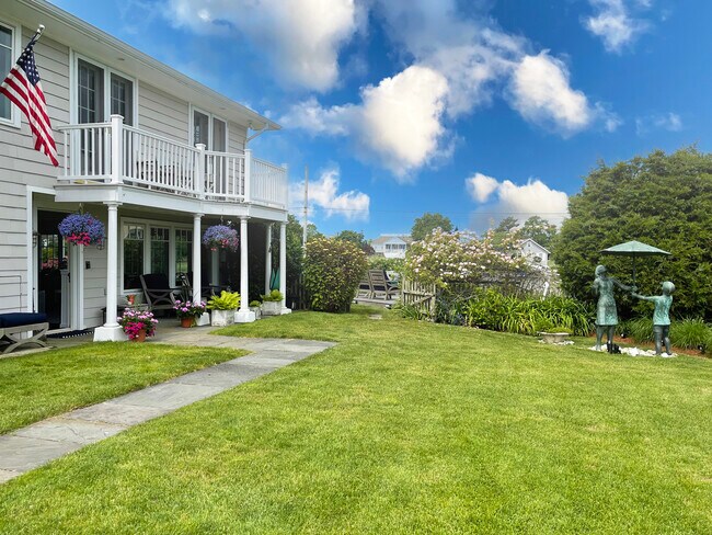 Foto del edificio - 4 Spriteview Ave