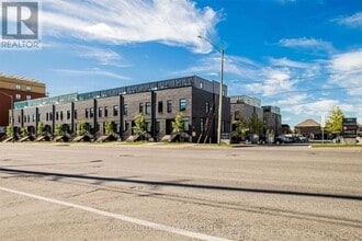 Building Photo - 1740-1740 Simcoe St N
