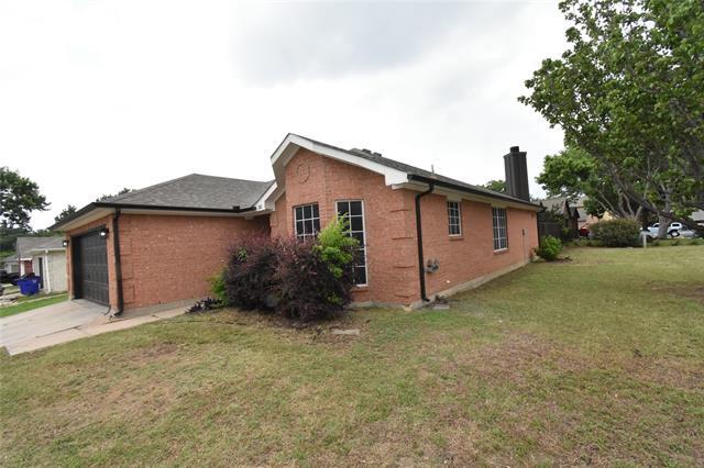 Building Photo - 311 Stell Ave
