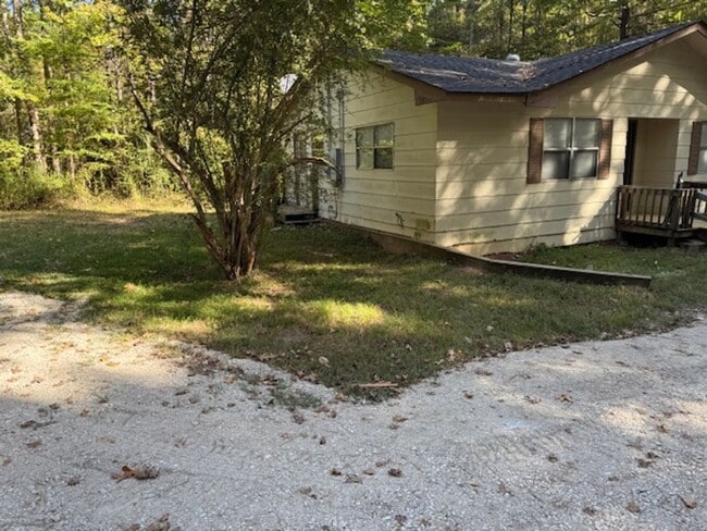 Building Photo - 129 Calloway Dr