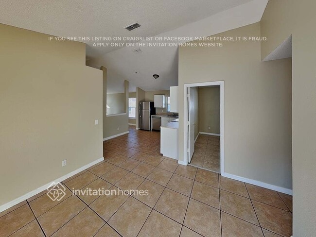 Foto del edificio - 9624 Hollyhill Dr