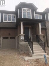 Building Photo - 116 McGill Ave