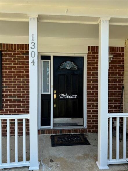Building Photo - 1304 Gaineford Ct