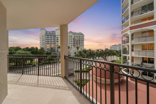 Photo - 2011 N Ocean Blvd Apartment