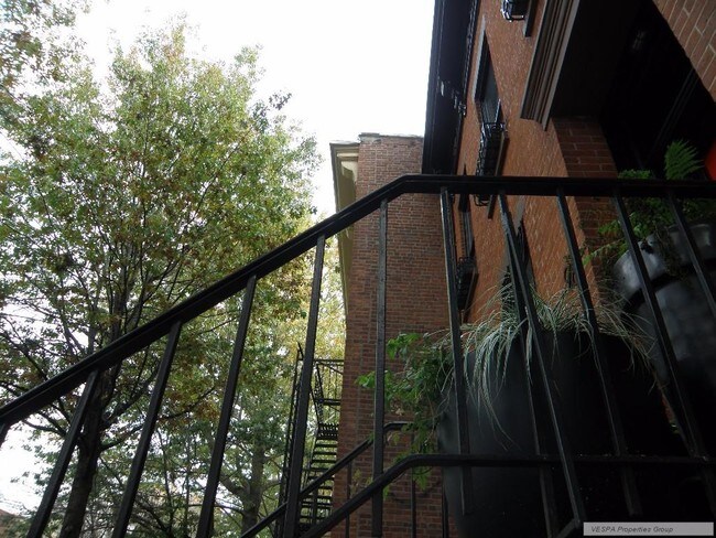 Foto del edificio - 94 Butler St