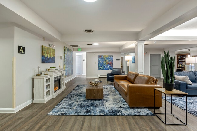 Resident social area - Serenity Manor 55+ Active Adult